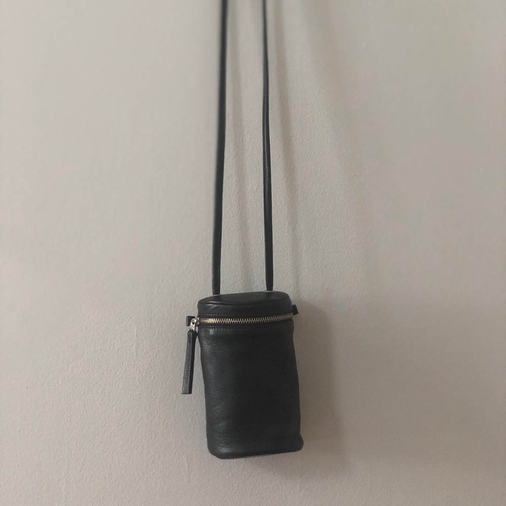 Baggu Lens leather crossbody small purse